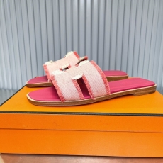 Hermes Slippers